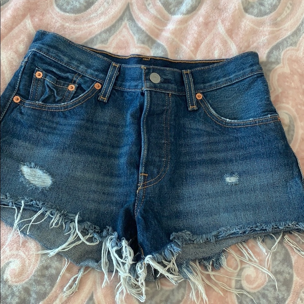 Levi’s shorts